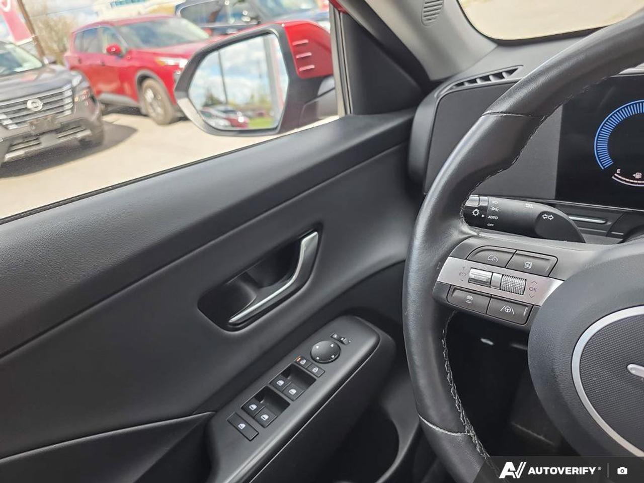 2025 Hyundai KONA Preferred | Wireless Apple Car Play | Android Auto | Heated Seats | Photo
