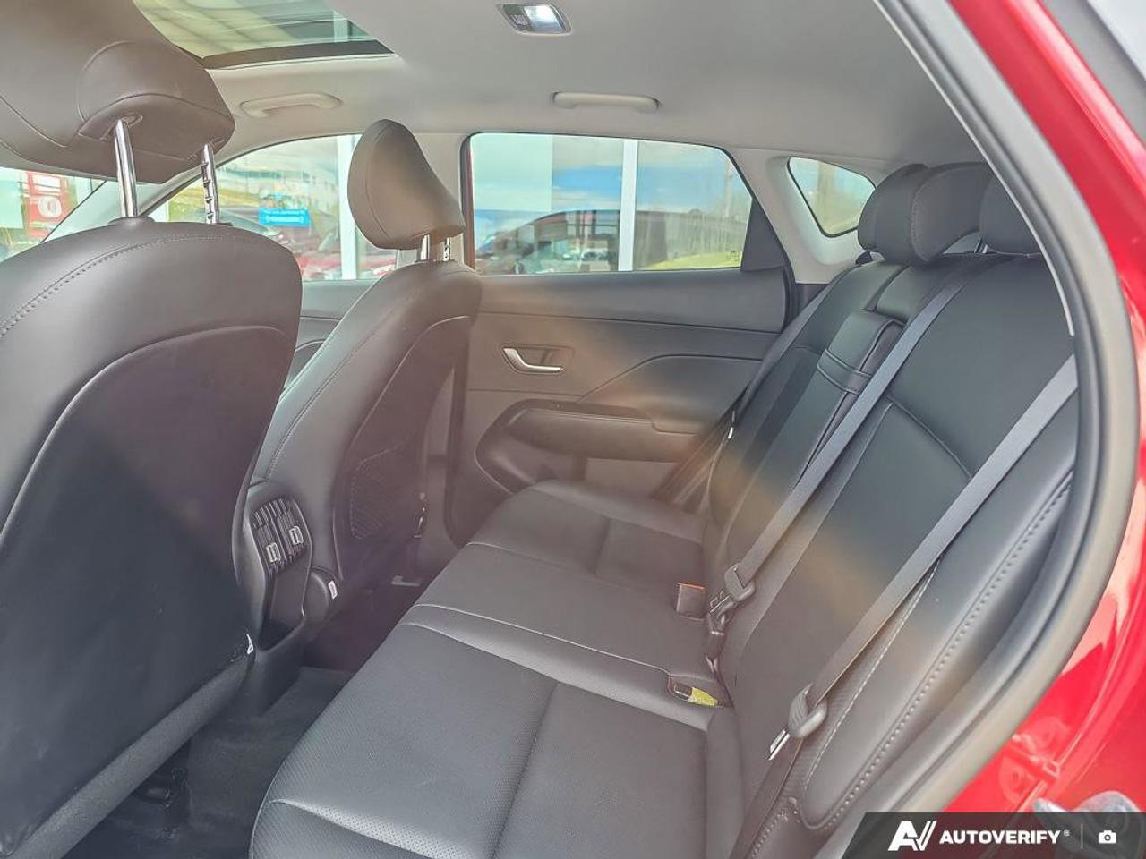 2025 Hyundai KONA Preferred | Wireless Apple Car Play | Android Auto | Heated Seats | Photo
