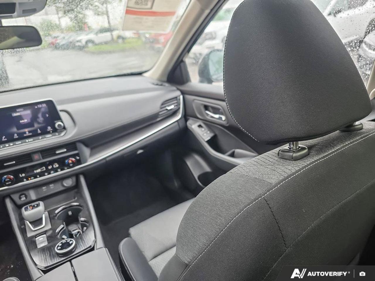 2024 Nissan Rogue SV Moonroof AWD | Apple Car Play | Android Auto | Photo