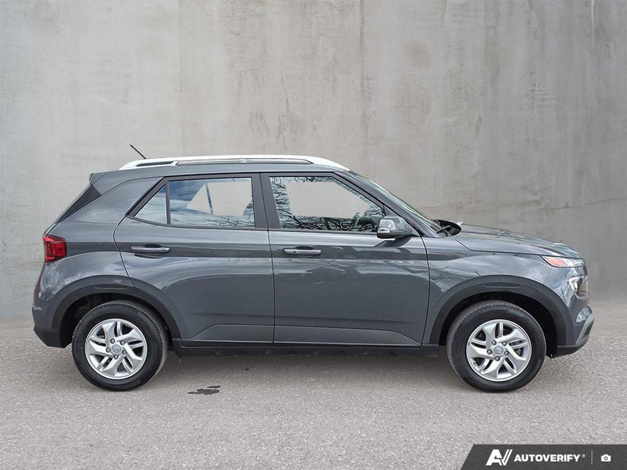 2025 Hyundai Venue Preferred | Android Auto | Apple Car Play | Heated Seats | Photo