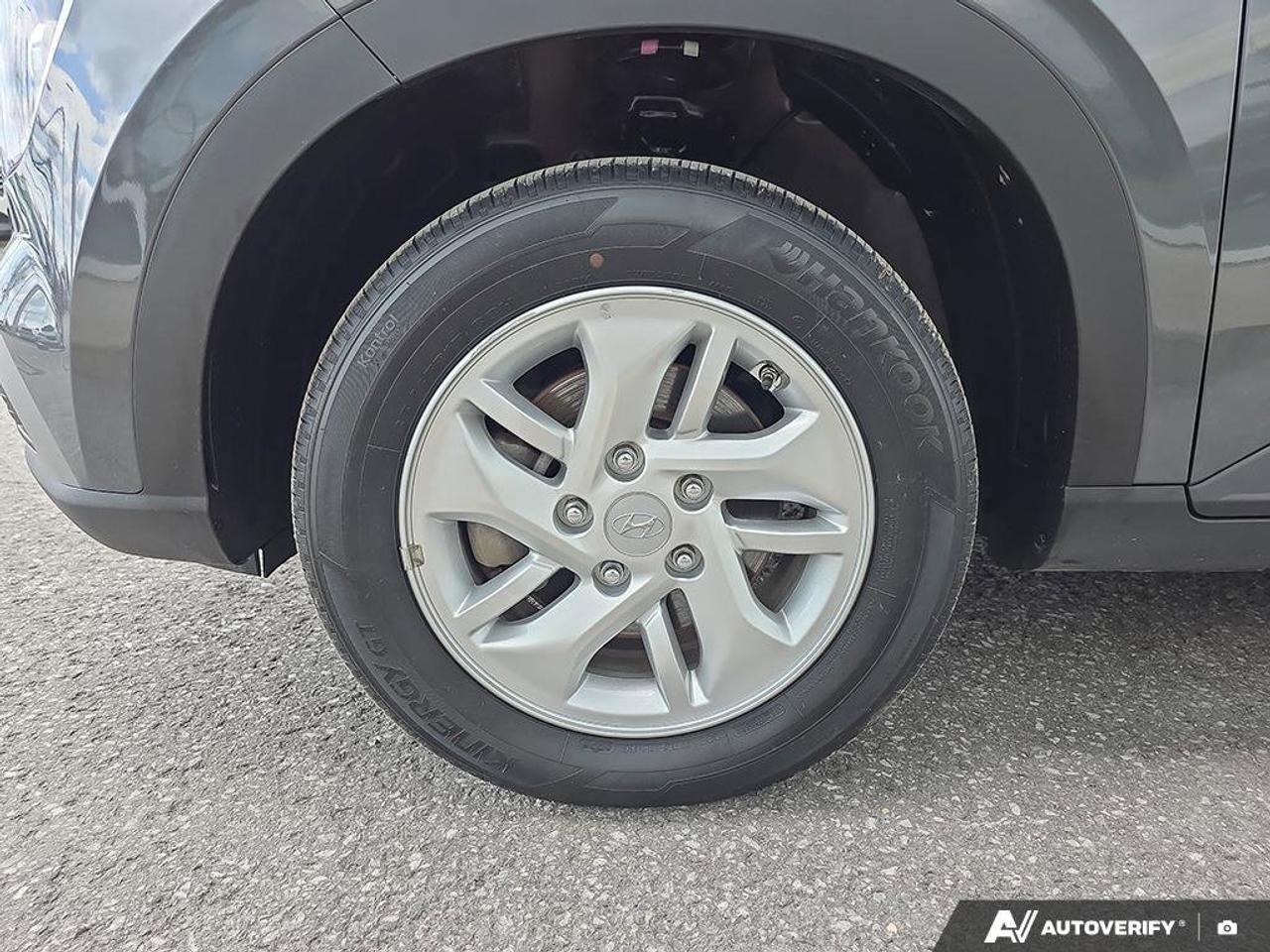 2025 Hyundai Venue Preferred | Android Auto | Apple Car Play | Heated Seats | Photo