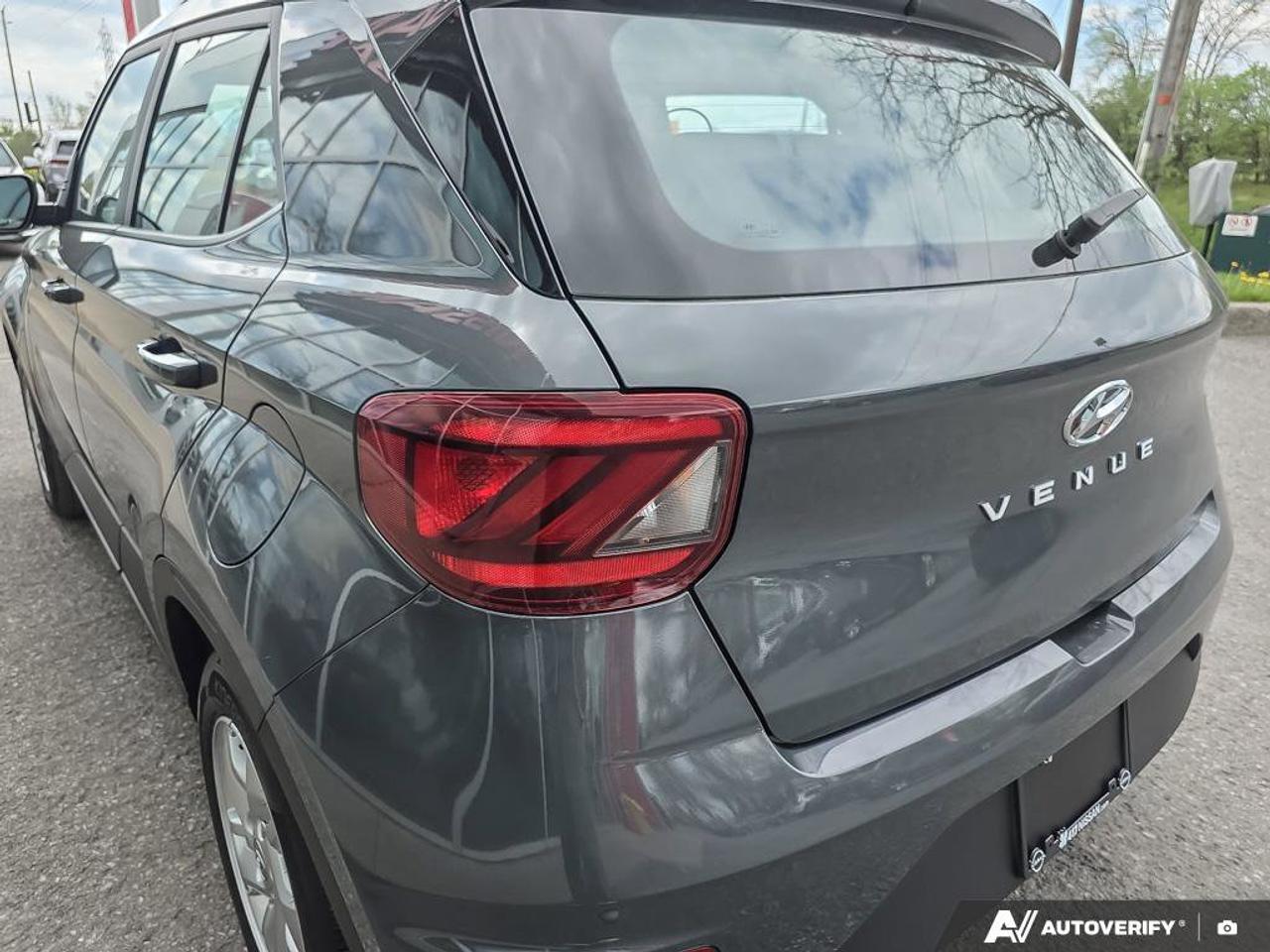 2025 Hyundai Venue Preferred | Android Auto | Apple Car Play | Heated Seats | Photo