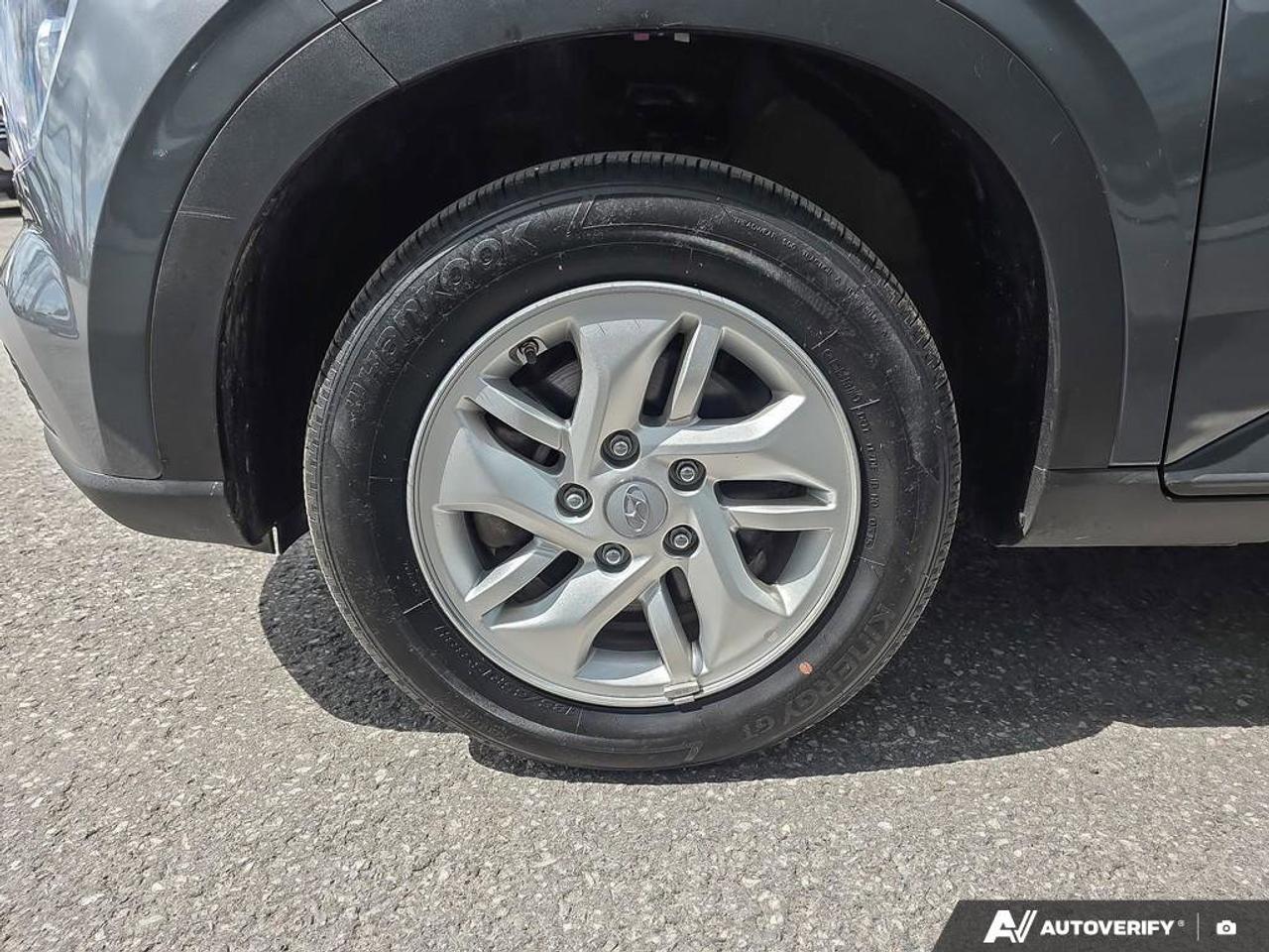 2025 Hyundai Venue Preferred | Apple Car Play | Android Auto | Heated Seats | Photo