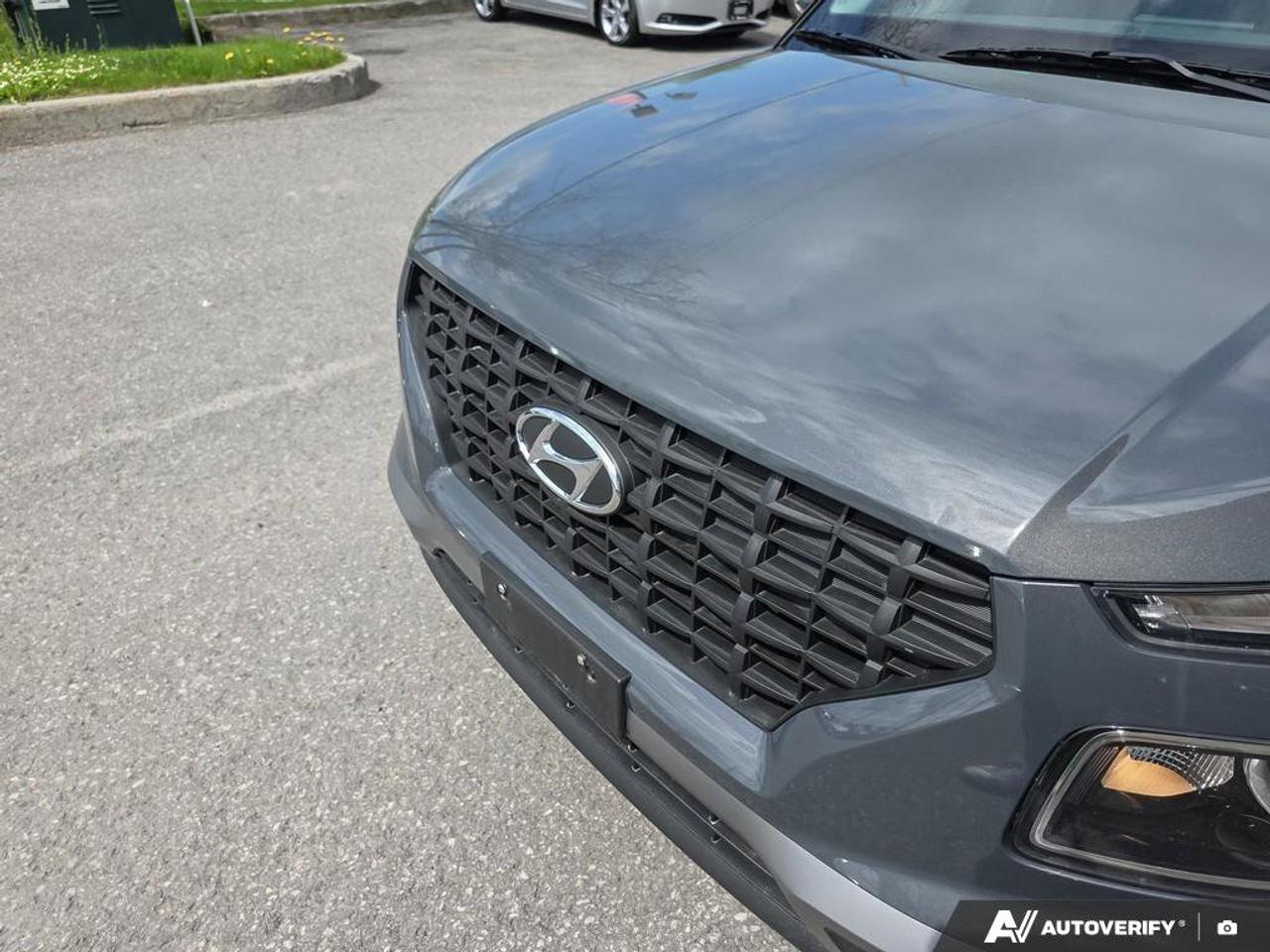 2025 Hyundai Venue Preferred | Apple Car Play | Android Auto | Heated Seats | Photo