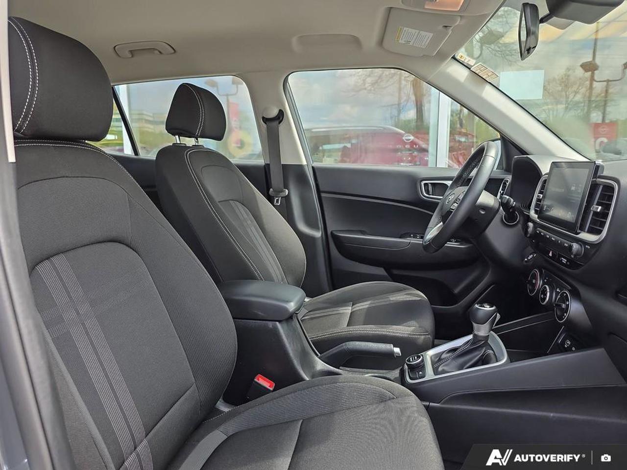 2025 Hyundai Venue Preferred | Apple Car Play | Android Auto | Heated Seats | Photo