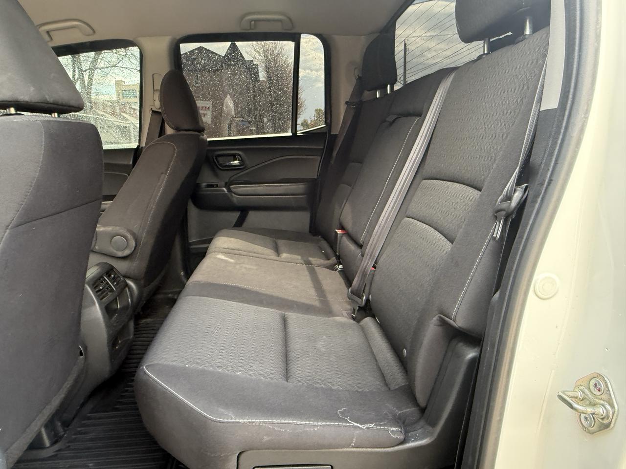 2017 Honda Ridgeline LX Photo
