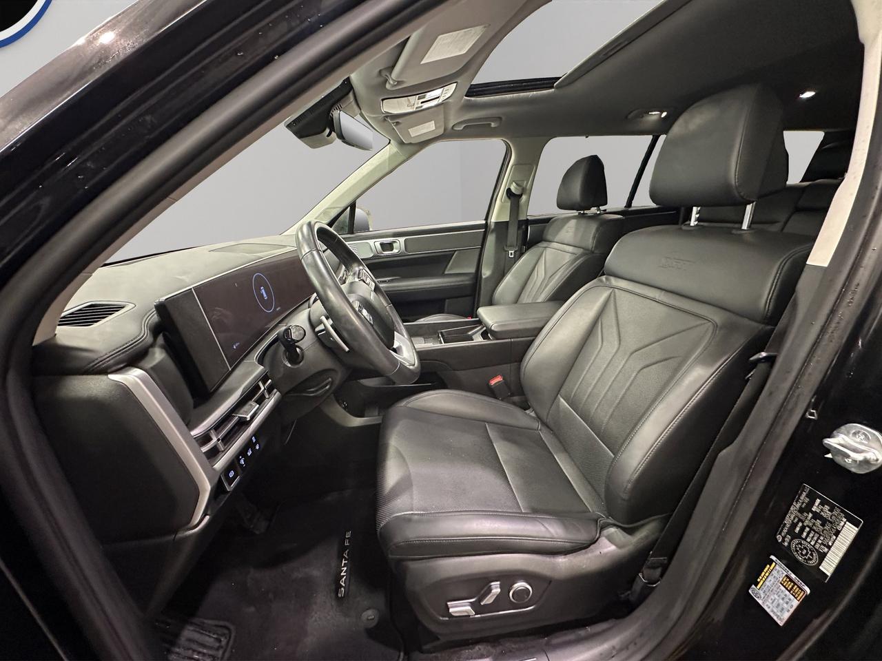 2025 Hyundai Santa Fe XRT | Reverse Cam | Heated Seats Photo