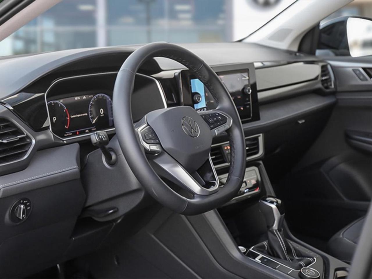 2026 Volkswagen Taos Comfortline Black Edition Photo