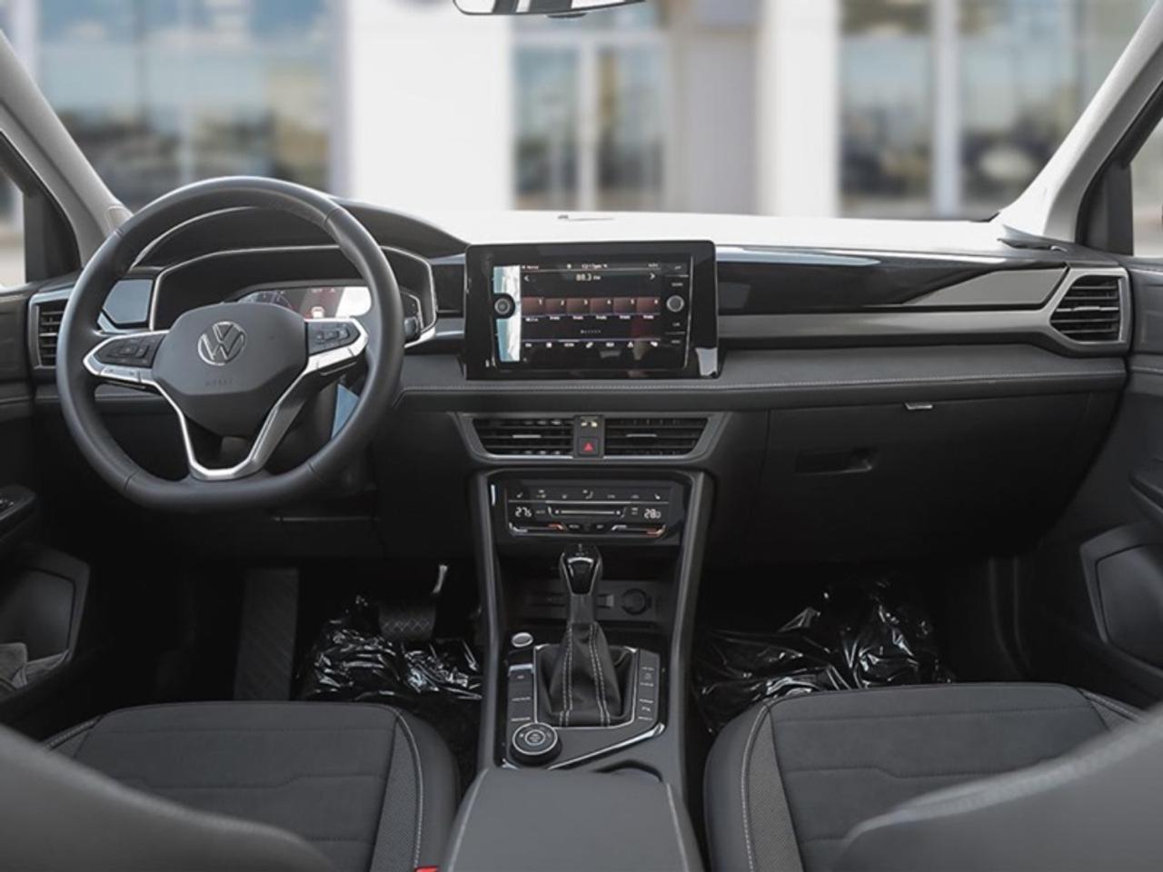 2026 Volkswagen Taos Comfortline Black Edition Photo