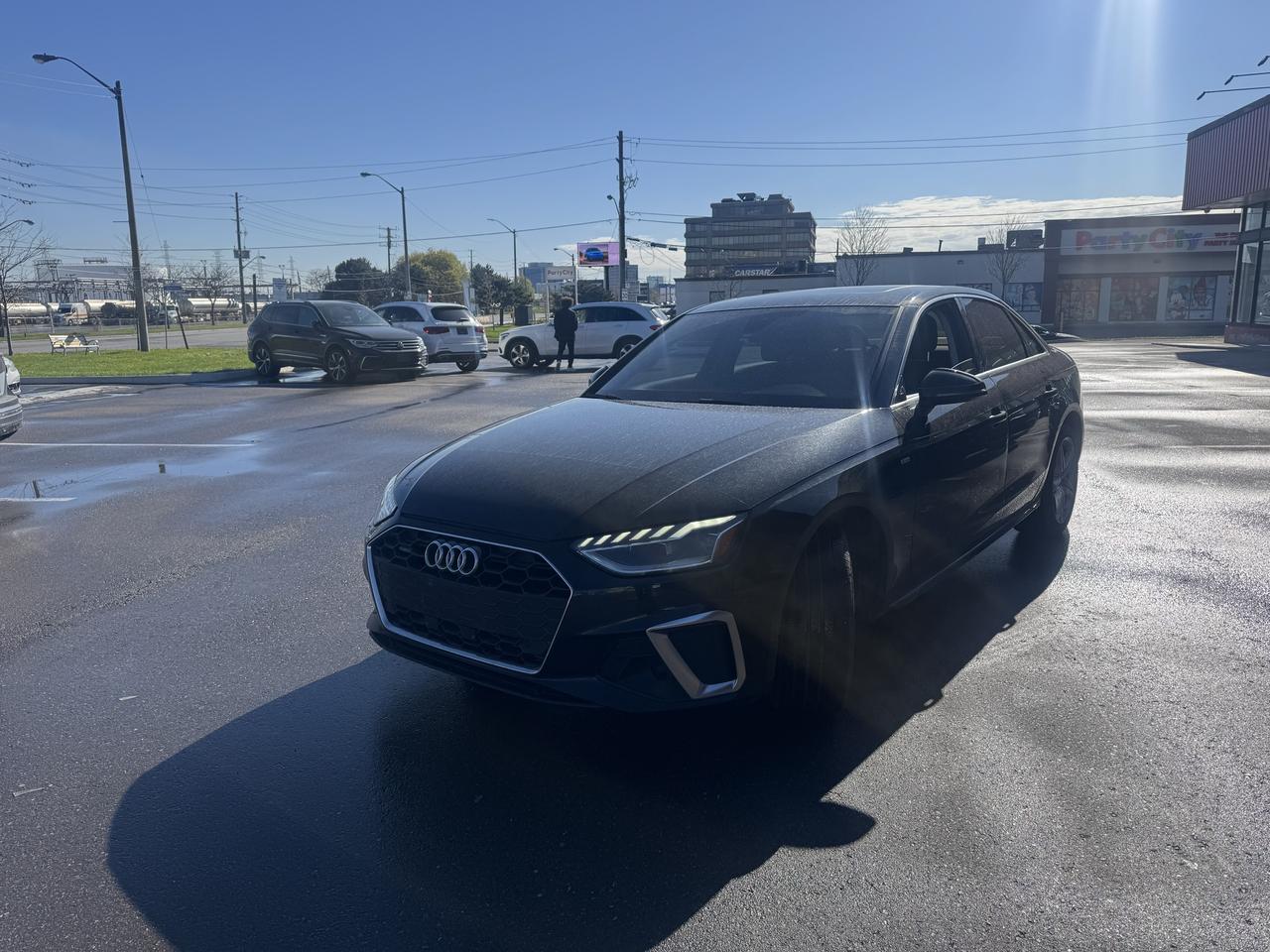 2020 Audi A4 PROGRESSIV S-LINE AWD LEATHER PAN/ROOF NAV B/SPOT Photo2