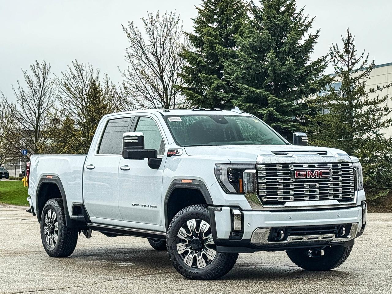 2026 GMC SIERRA 2500HD DENALI Photo