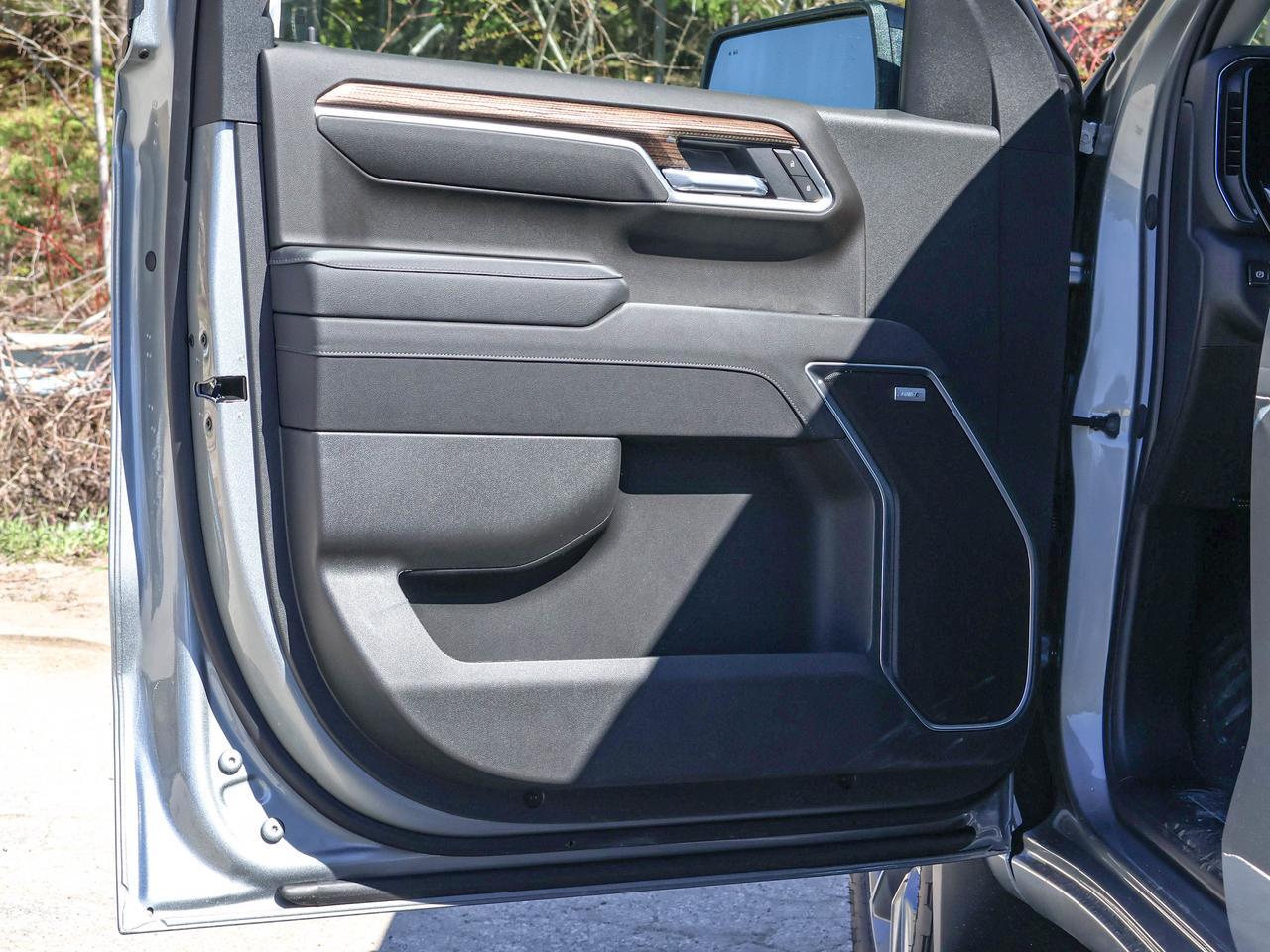 2026 Chevrolet Silverado 1500 RST Photo