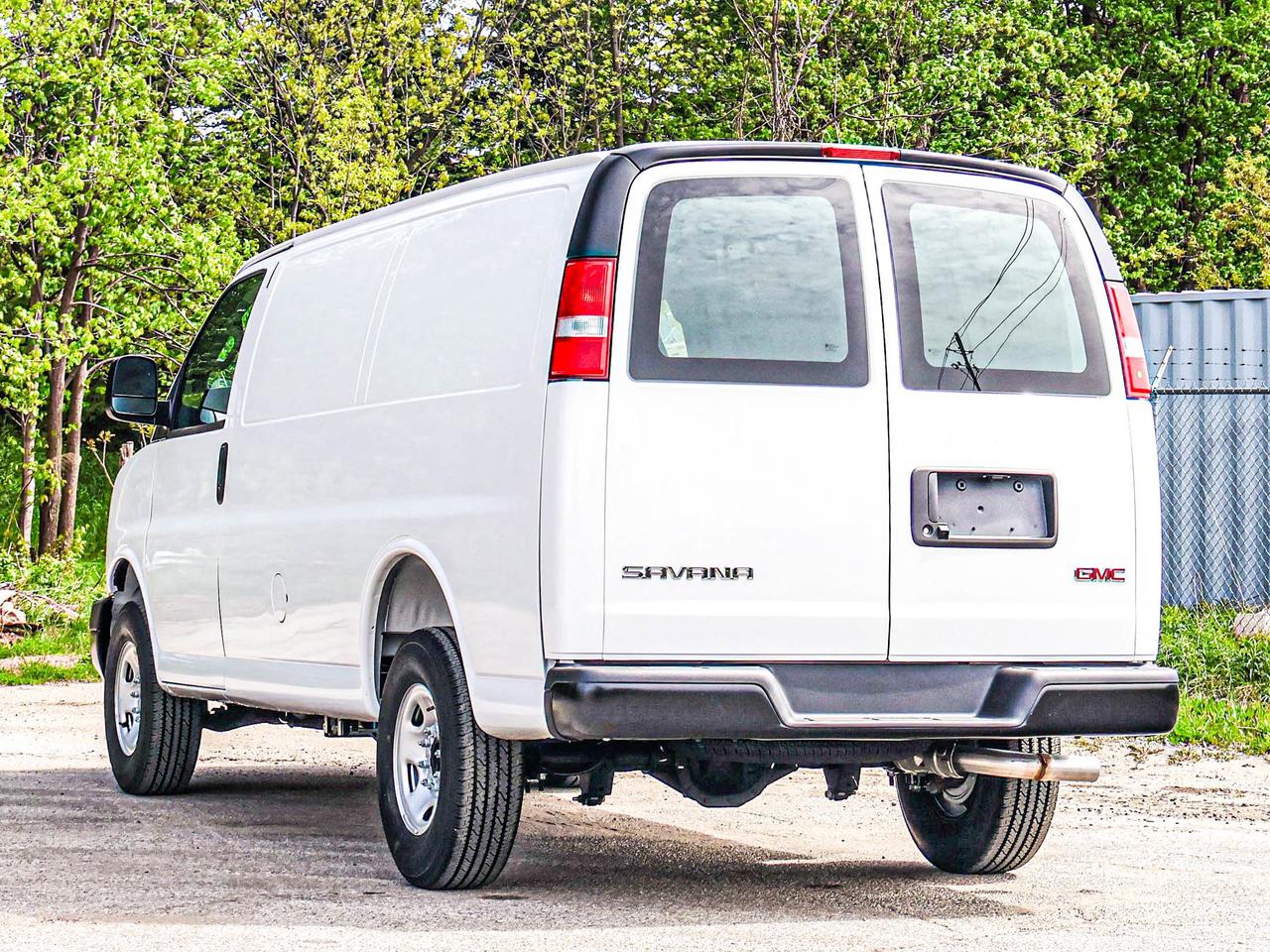 2026 GMC Savana Cargo Van  Photo