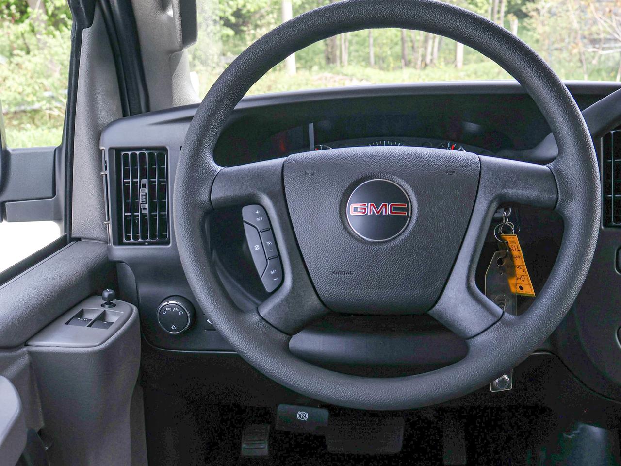2026 GMC Savana Cargo Van  Photo