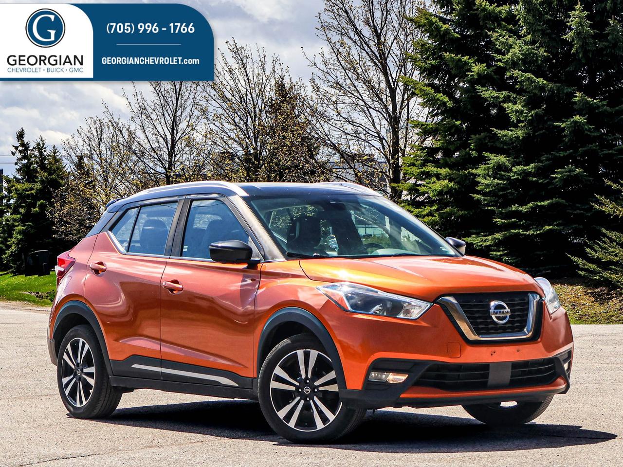 2020 Nissan Kicks SR Photo0