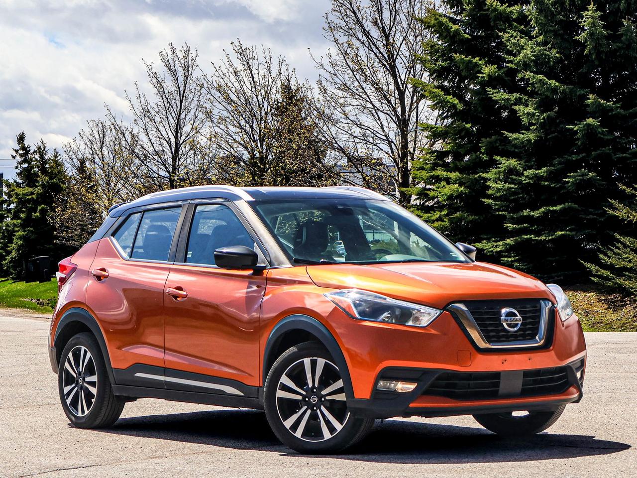 2020 Nissan Kicks SR Photo