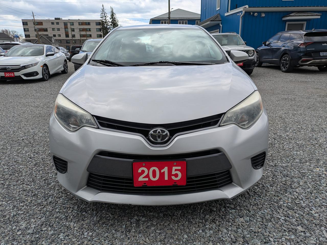 2015 Toyota Corolla LE Photo