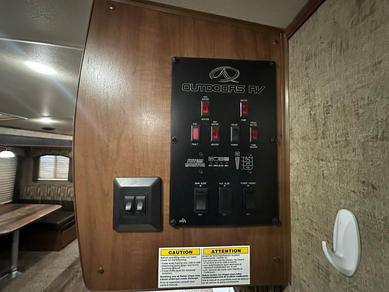 2019 Outdoors RV Blackstone 260RLS 