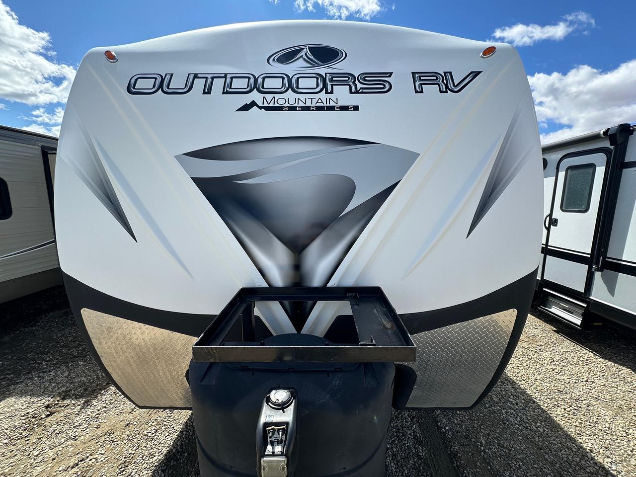 2019 Outdoors RV Blackstone 260RLS 