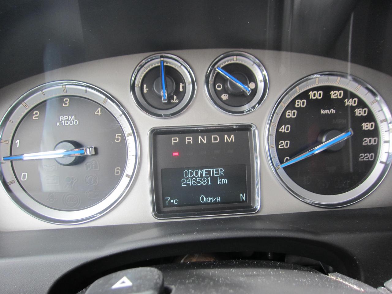 2011 Cadillac Escalade PREMIUM Photo