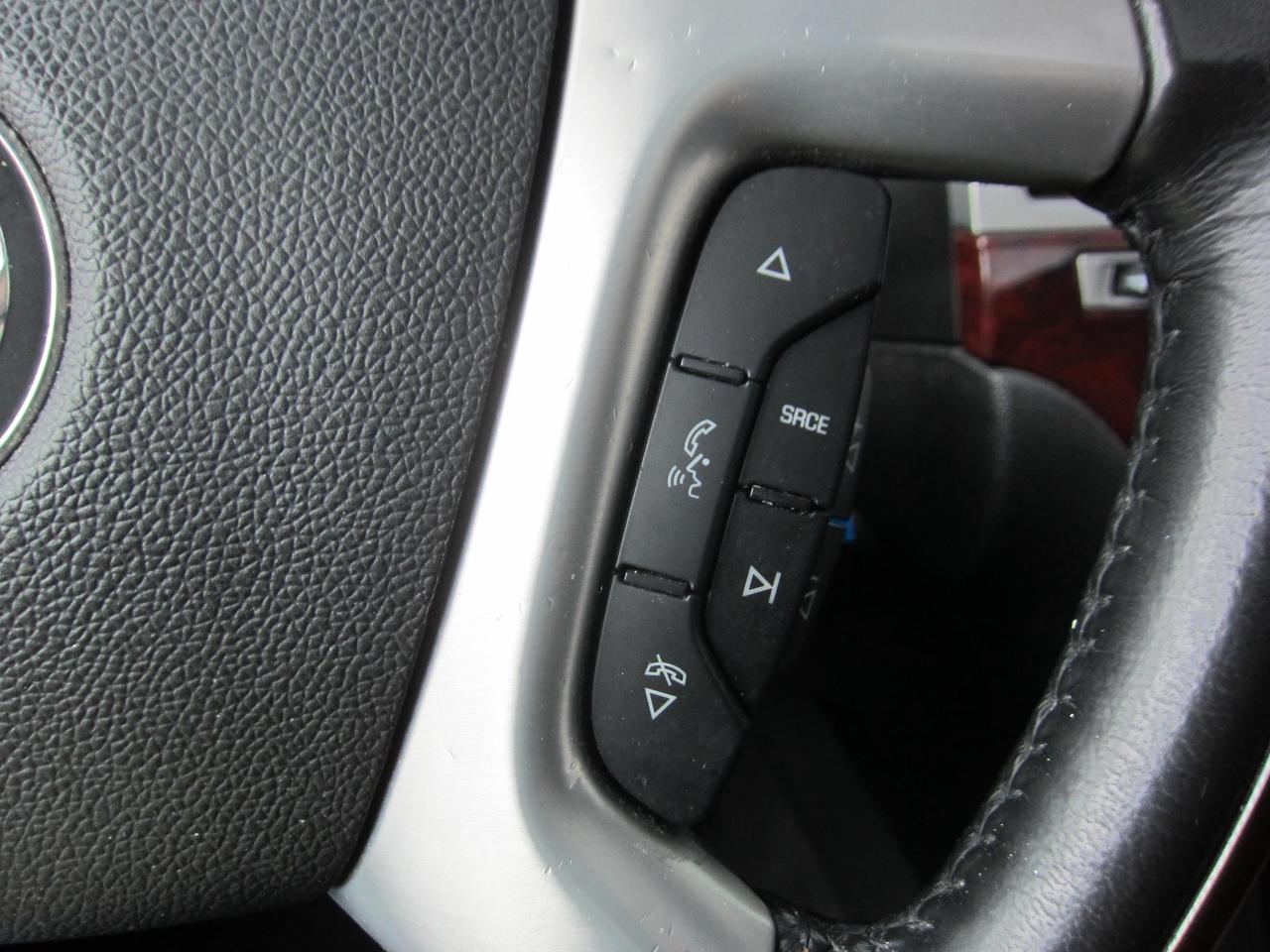 2011 Cadillac Escalade PREMIUM Photo