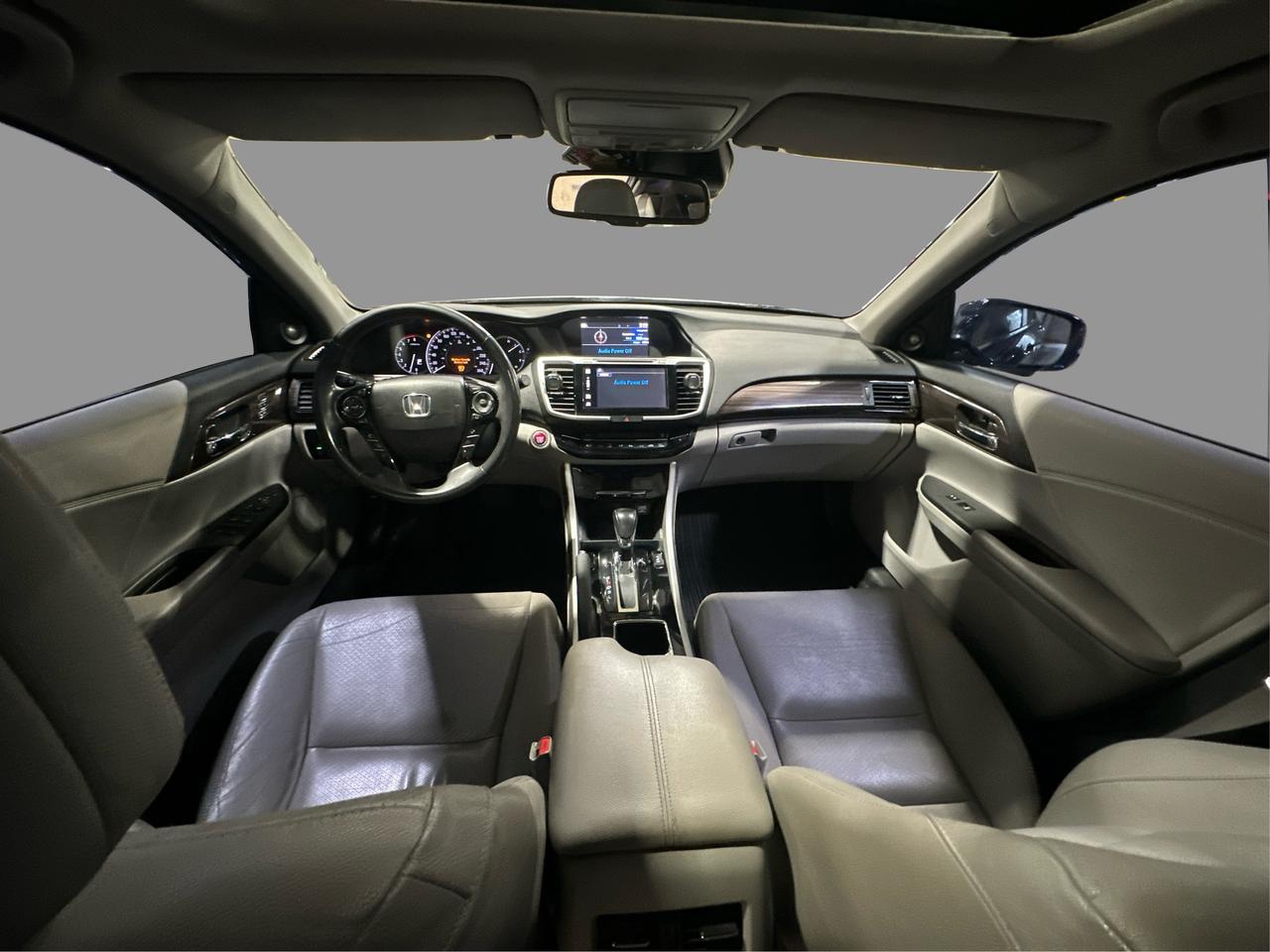 2017 Honda Accord EX L Photo