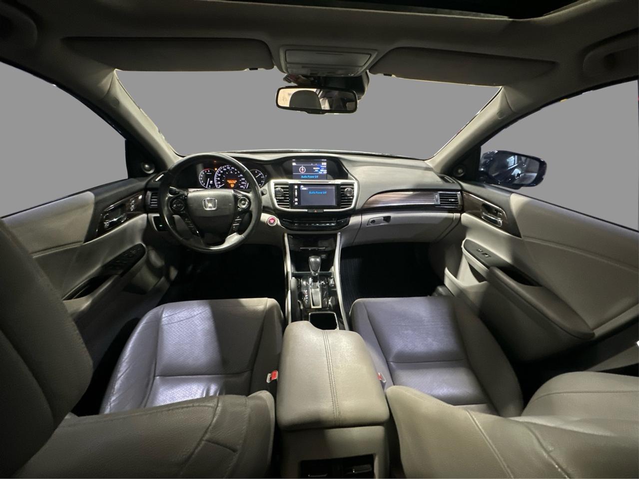 2017 Honda Accord EX L Photo