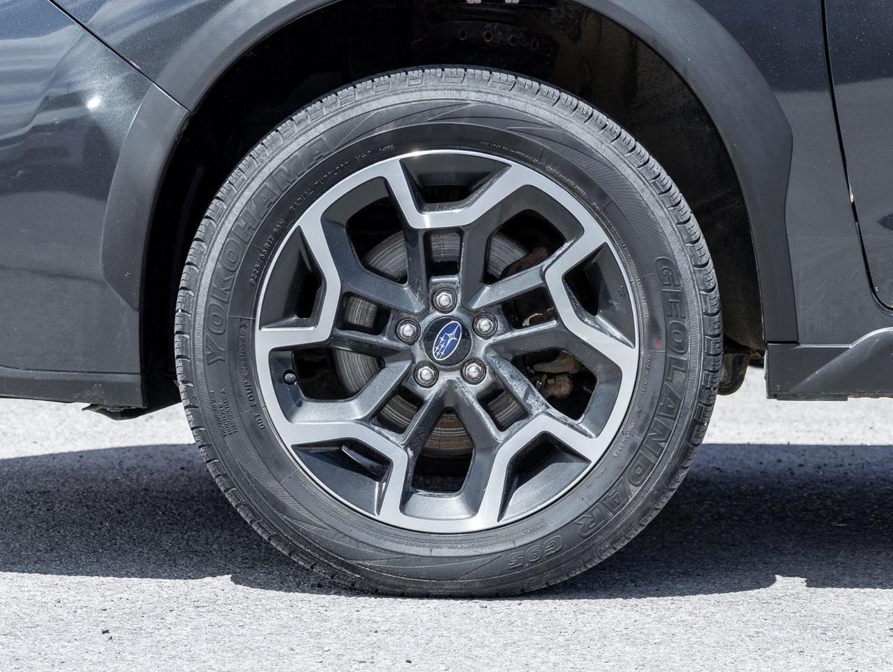 2017 Subaru Crosstrek Touring Photo3