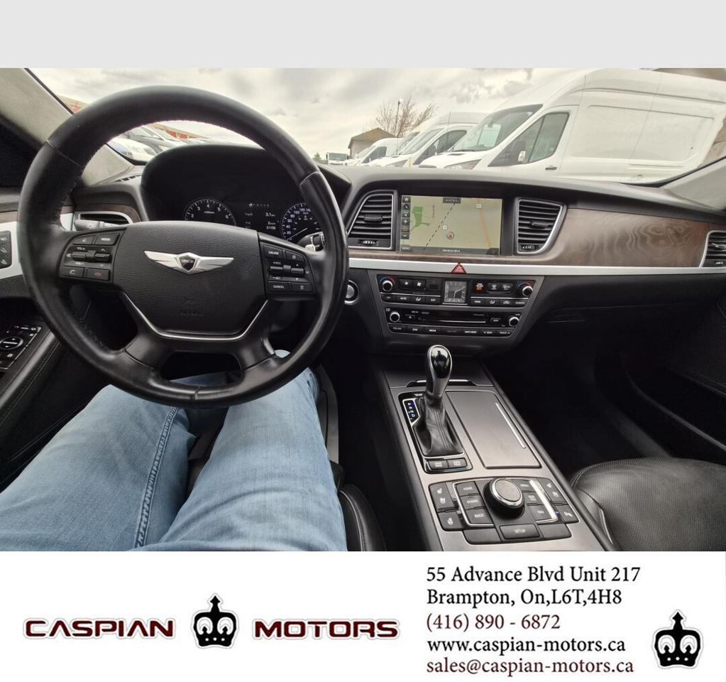2015 Hyundai Genesis Ultimate Photo