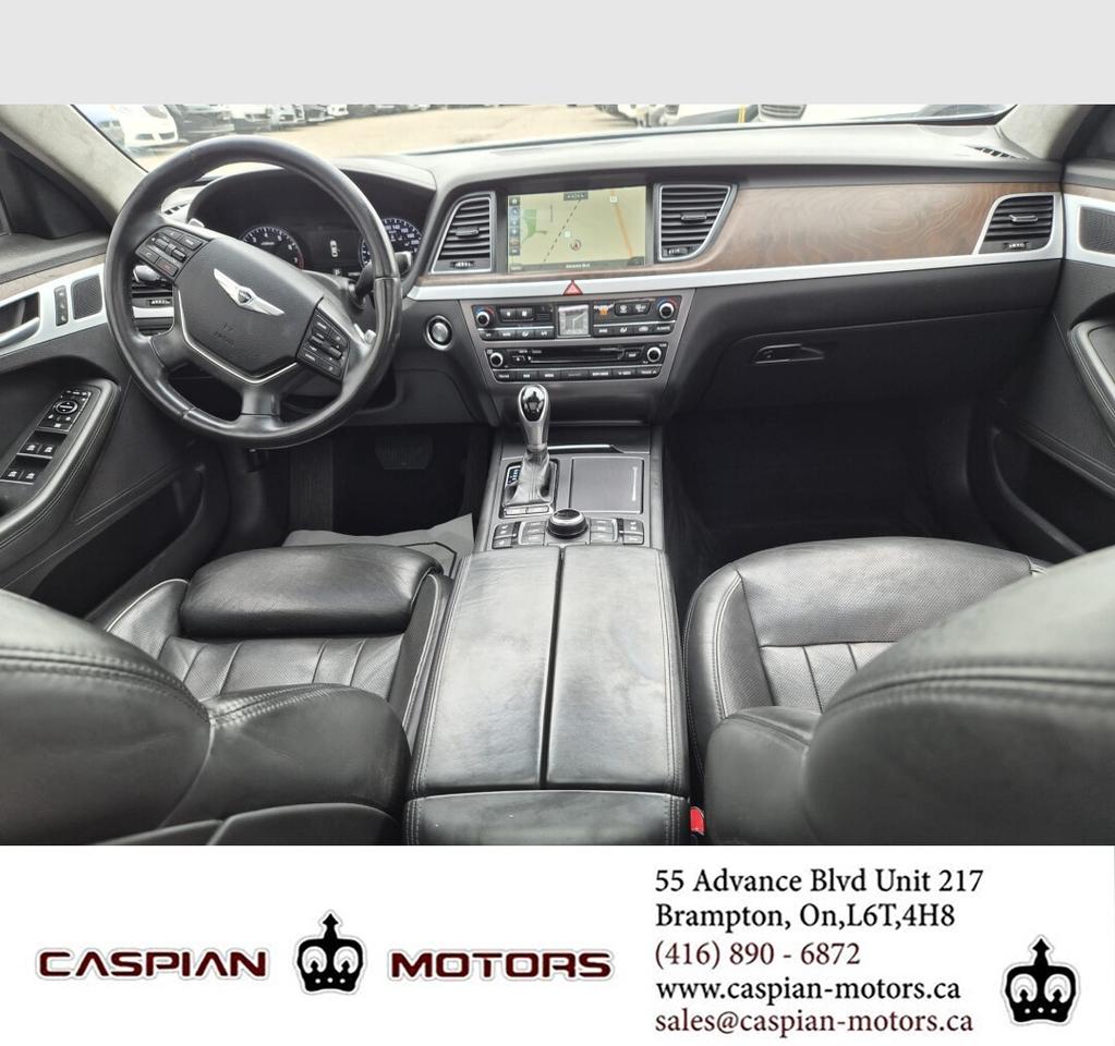 2015 Hyundai Genesis Ultimate Photo