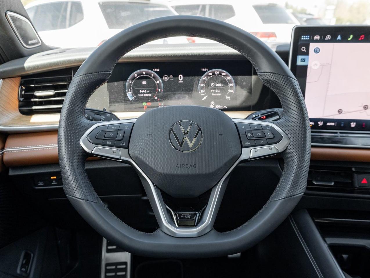 2026 Volkswagen Tiguan Highline Turbo R-Line Photo
