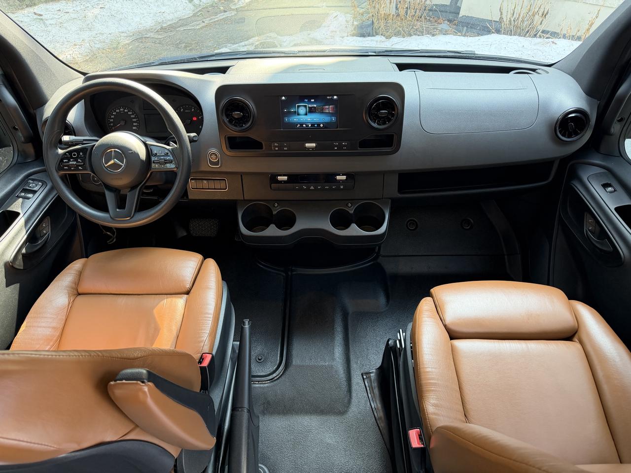 2019 Mercedes-Benz Sprinter 3500 V6 Turbo  Photo