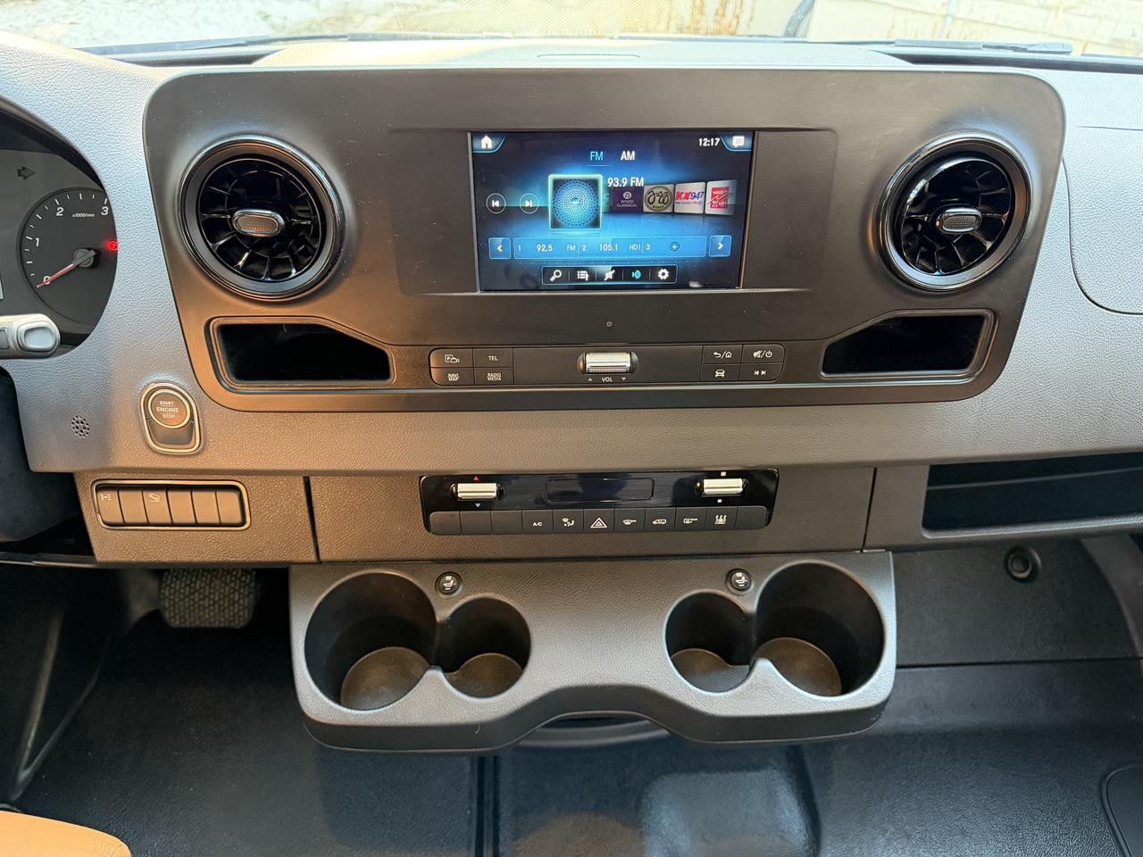 2019 Mercedes-Benz Sprinter 3500 V6 Turbo  Photo