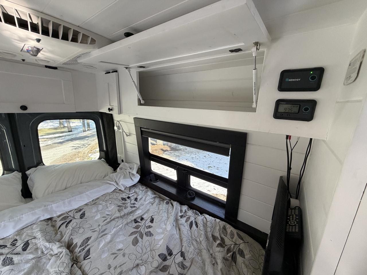 2019 Mercedes-Benz Sprinter 3500 V6 Turbo  Photo