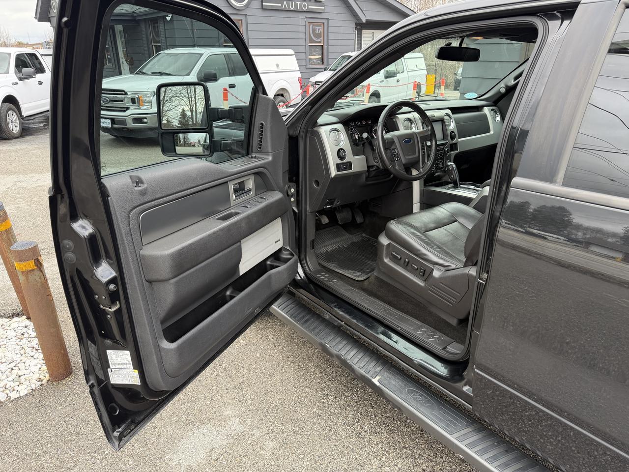 2014 Ford F-150 FX4 Photo