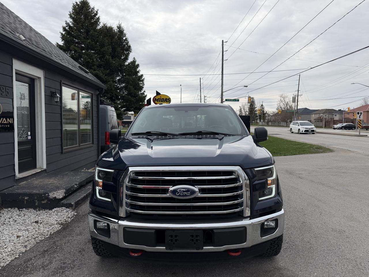 2016 Ford F-150 XLT Photo