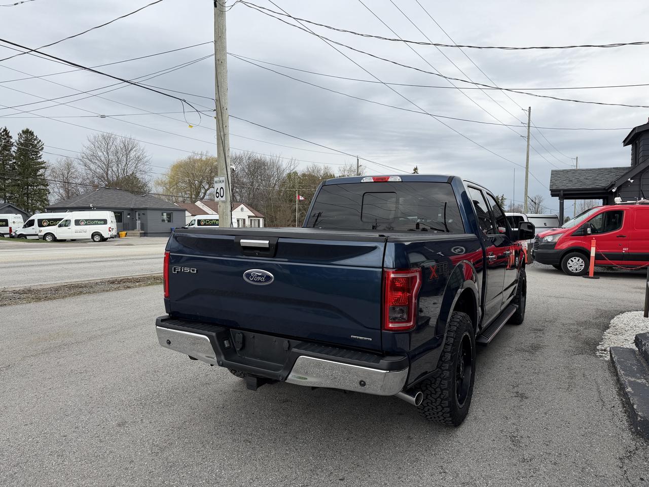 2016 Ford F-150 XLT Photo