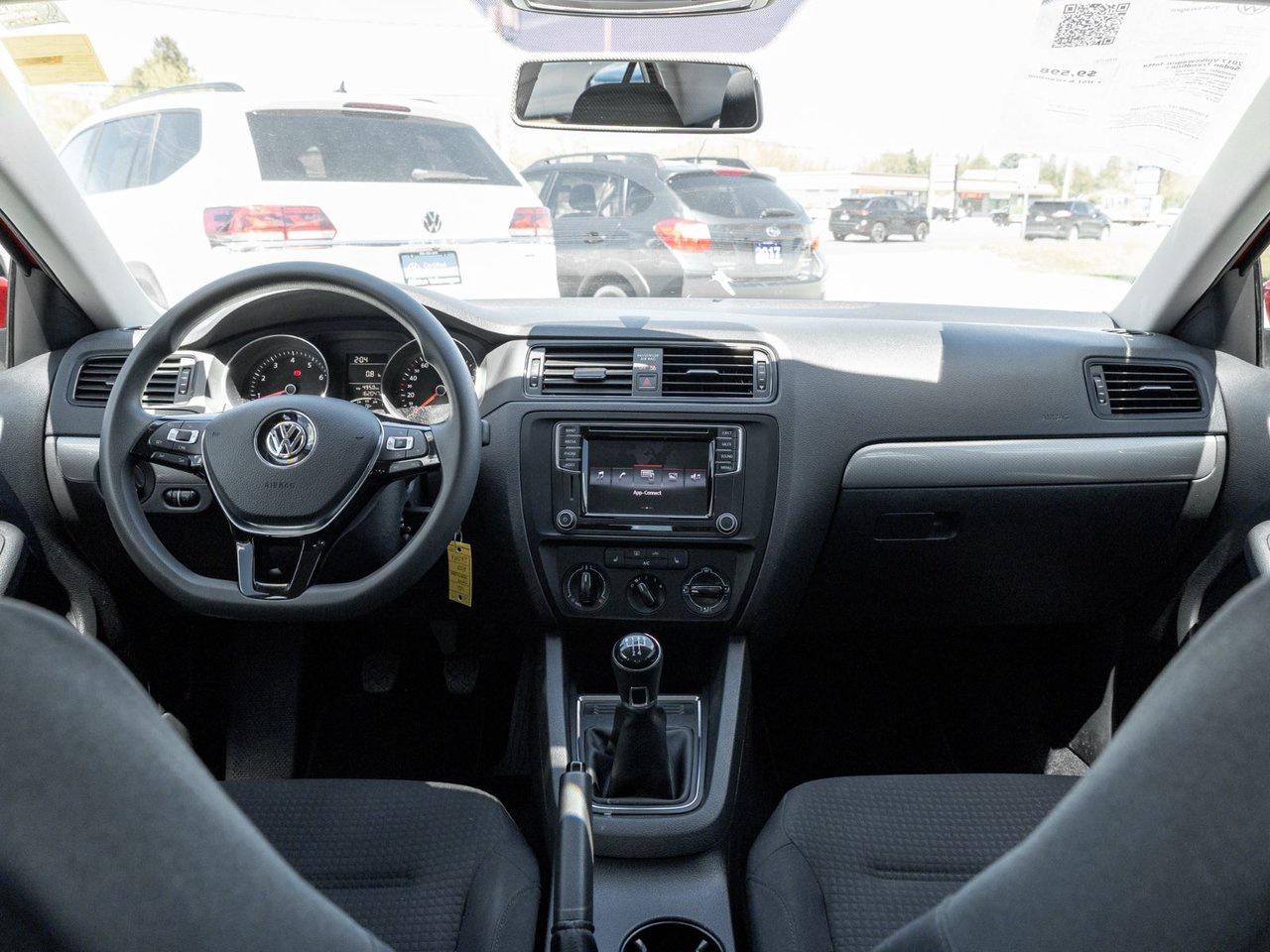 2017 Volkswagen Jetta Sedan Trendline+ Photo