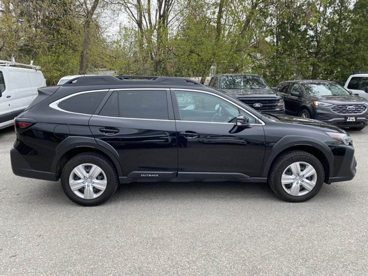 2023 Subaru Outback Convenience CVT Photo