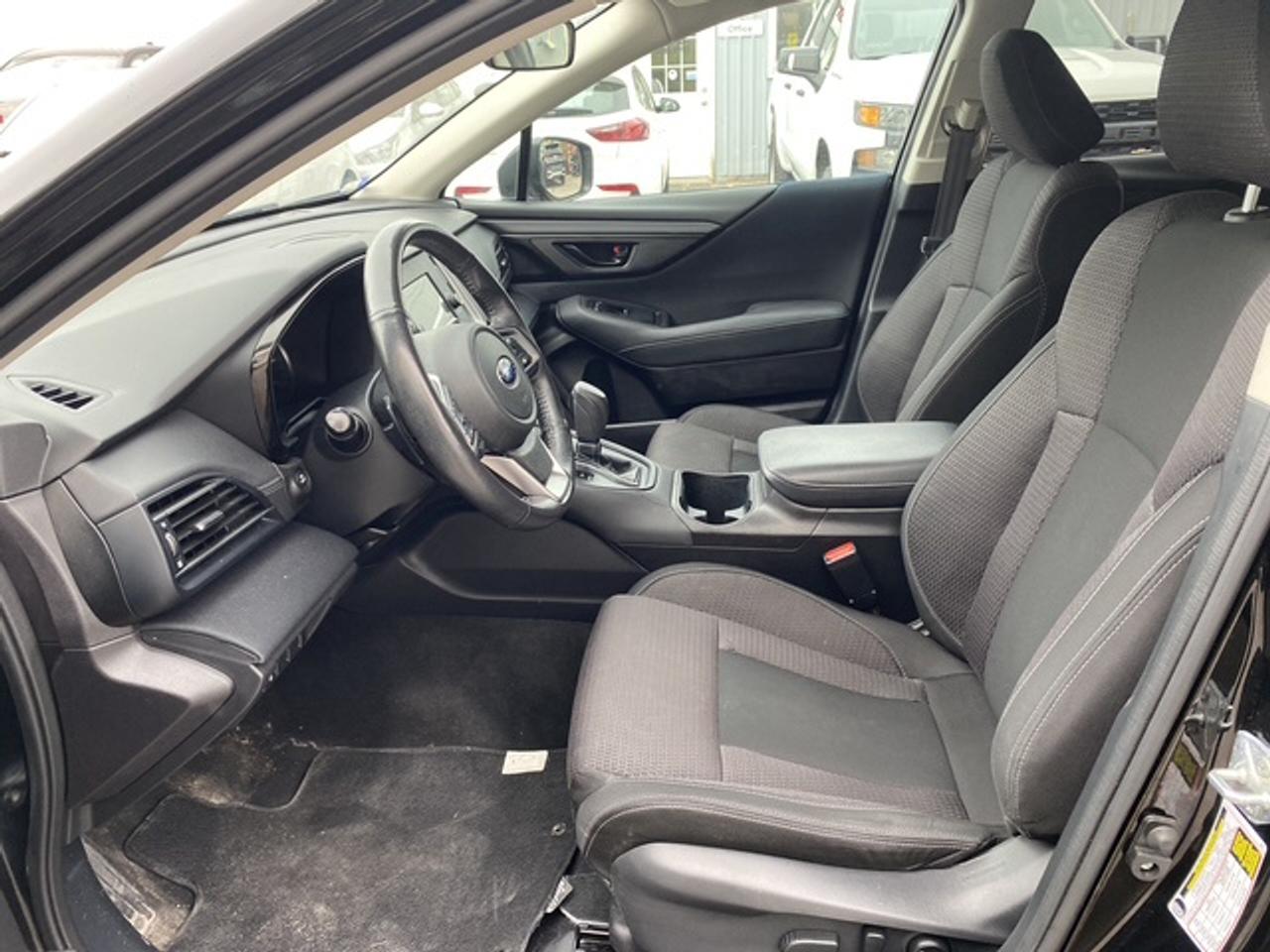 2023 Subaru Outback Convenience CVT Photo