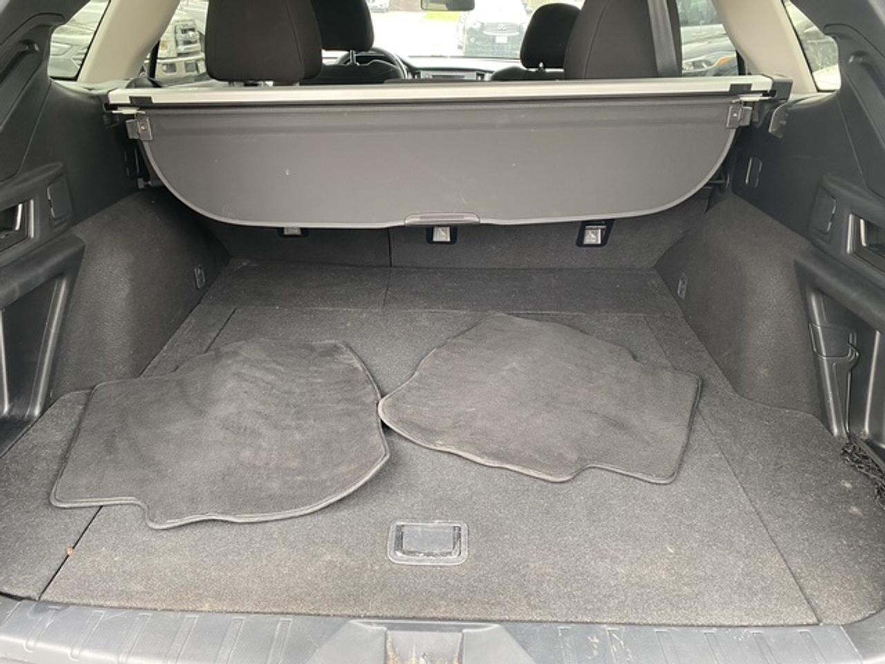 2023 Subaru Outback Convenience CVT Photo