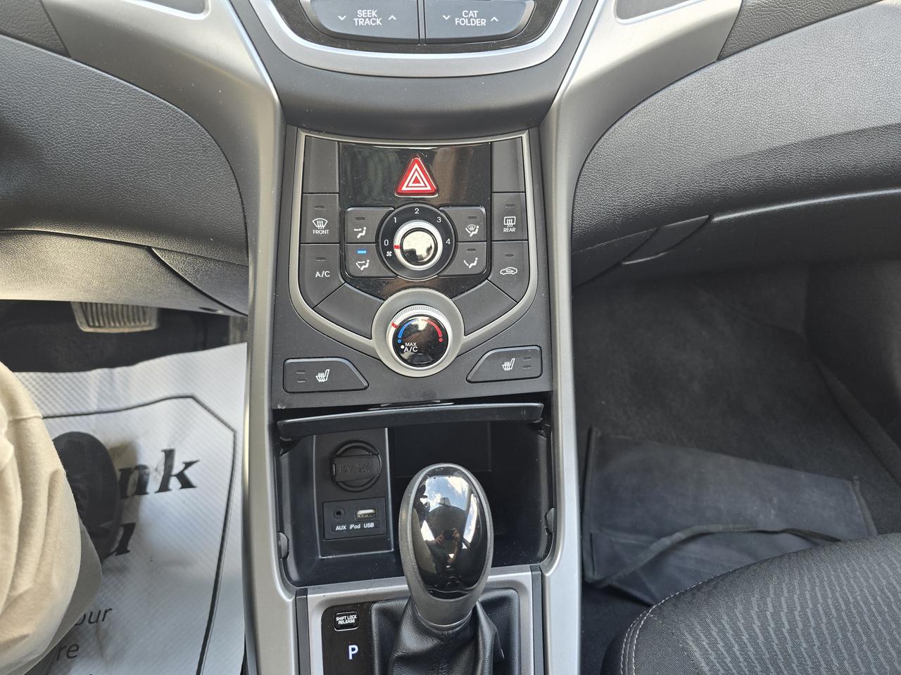 2015 Hyundai Elantra GL Photo