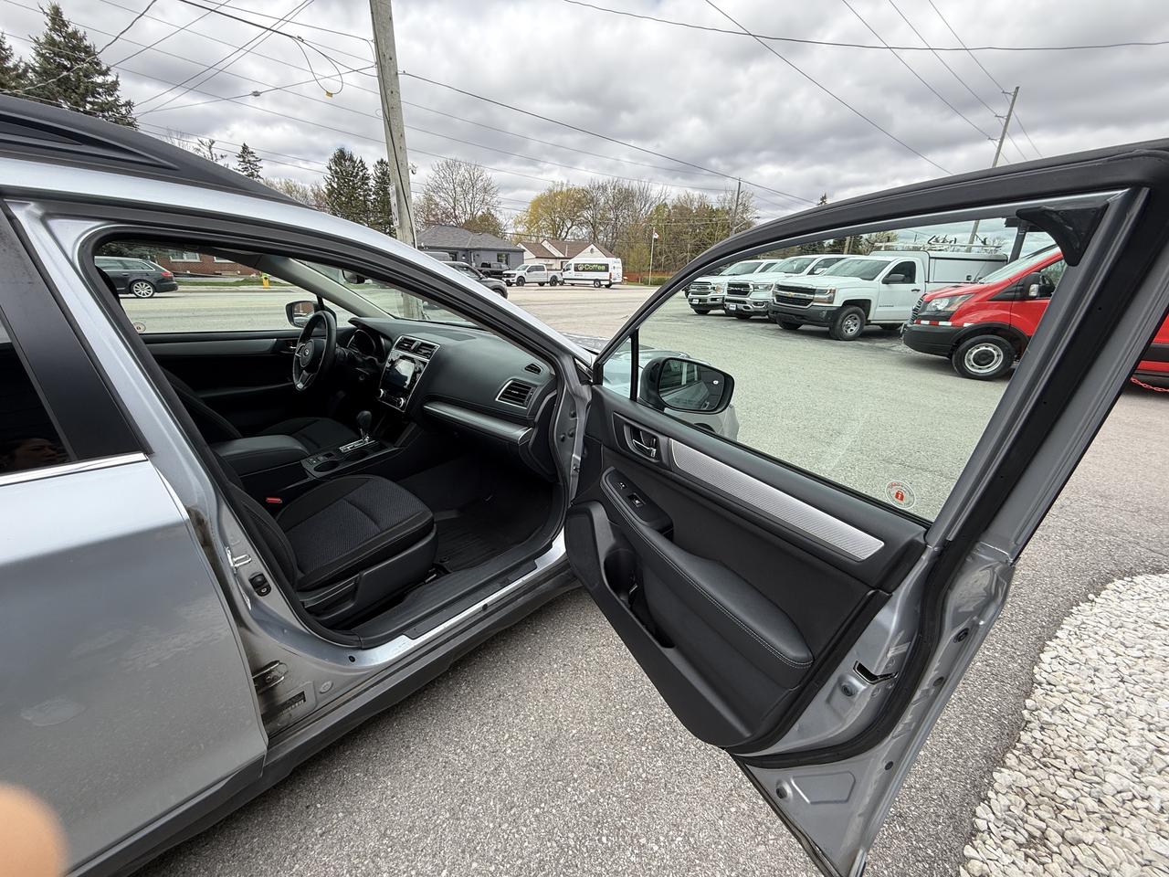 2018 Subaru Outback Premium plusM R Photo