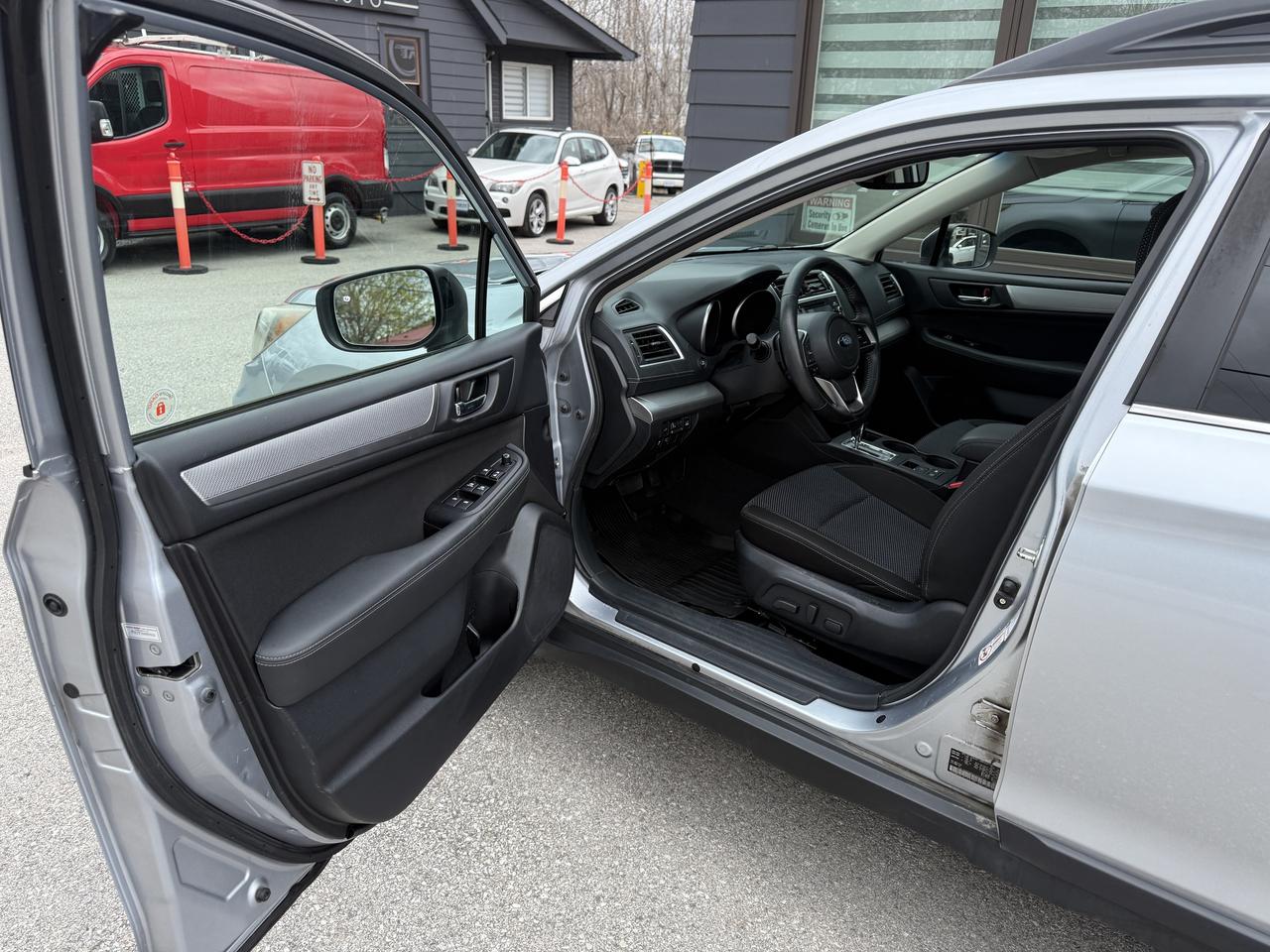 2018 Subaru Outback Premium plusM R Photo