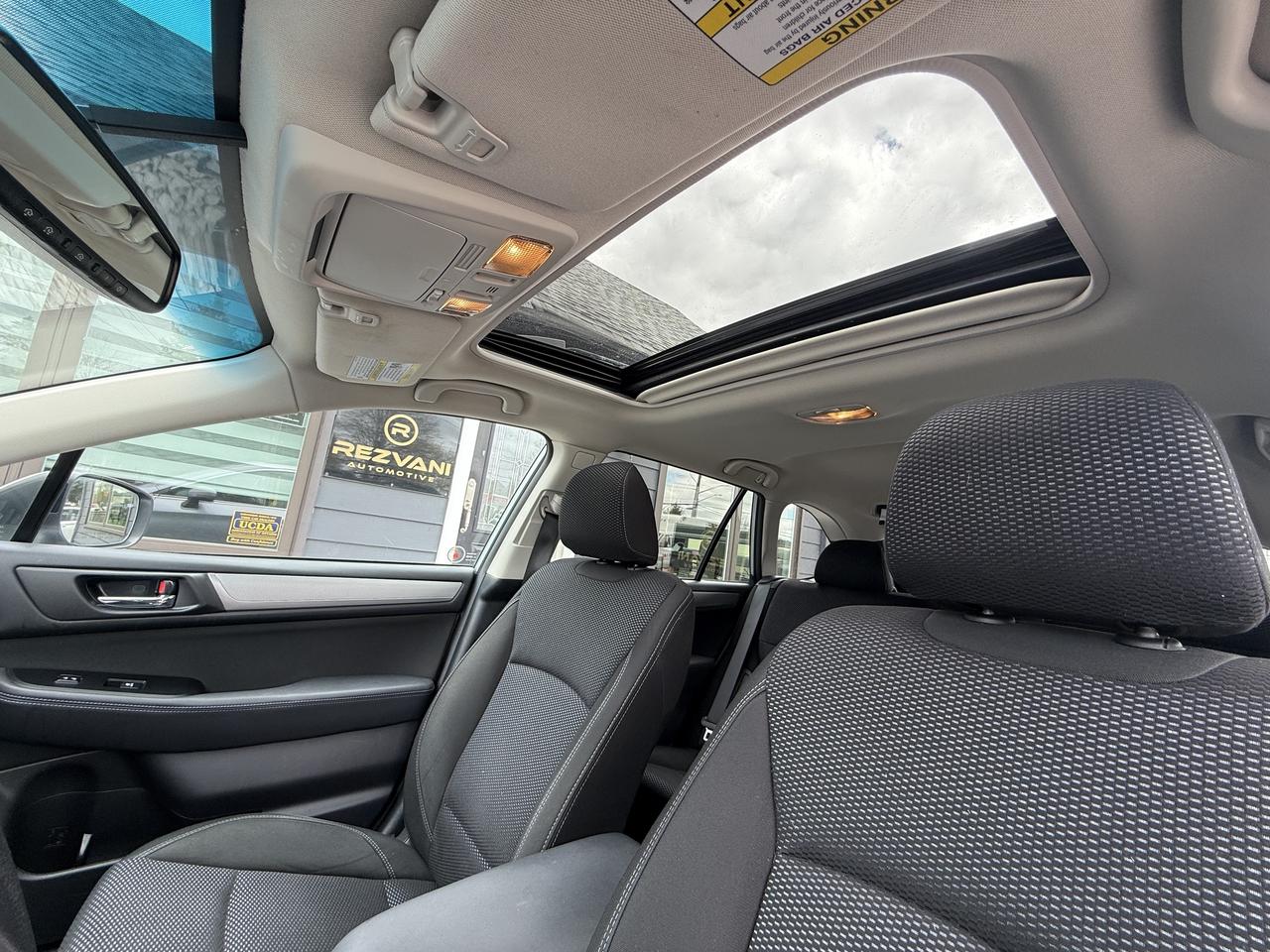 2018 Subaru Outback Premium plusM R Photo