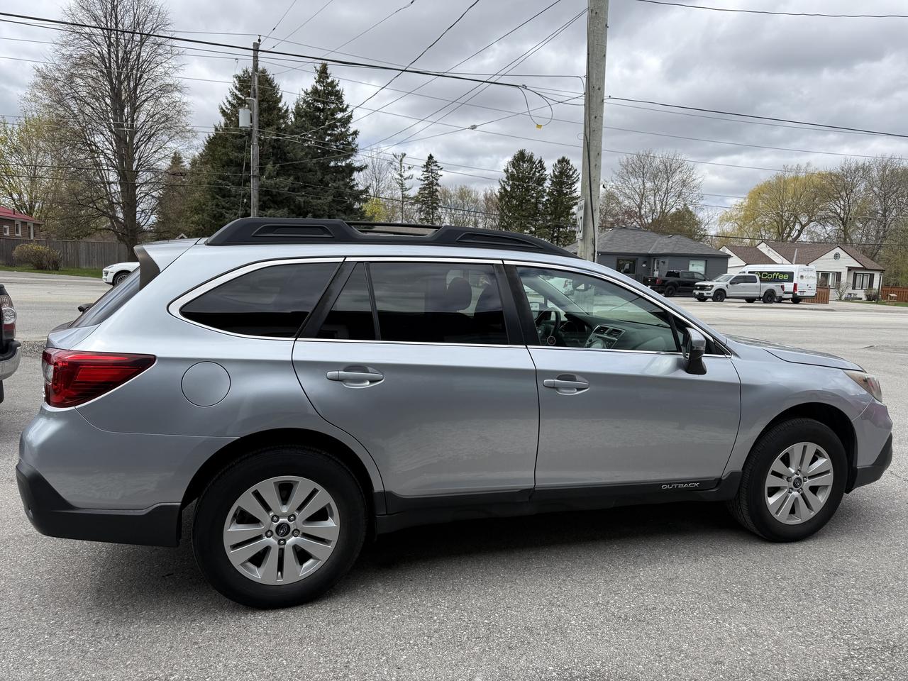 2018 Subaru Outback Premium plusM R Photo