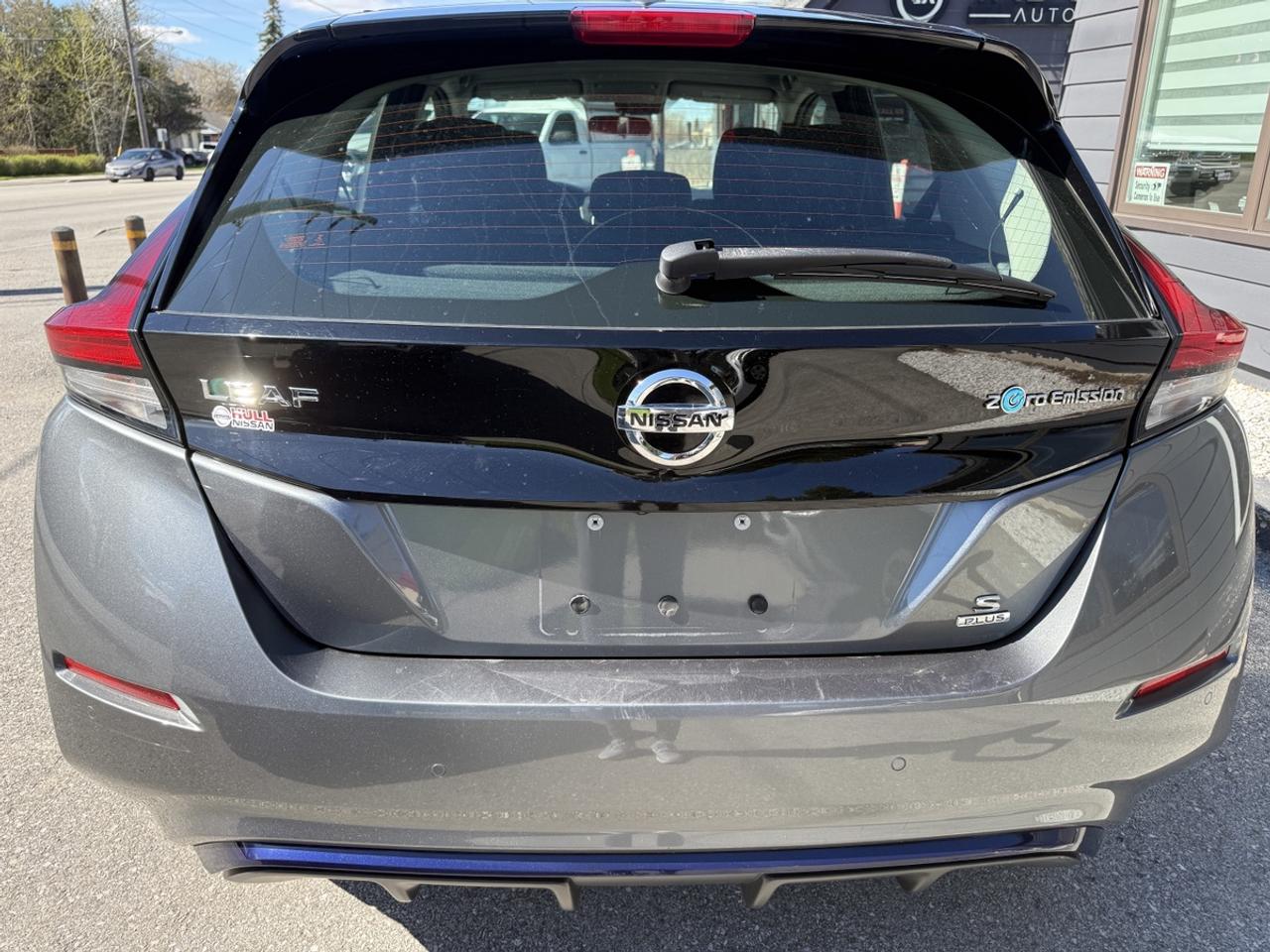 2020 Nissan Leaf S PLUS Photo