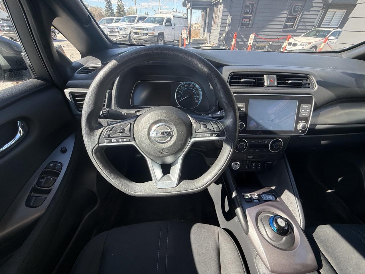 2020 Nissan Leaf S PLUS Photo