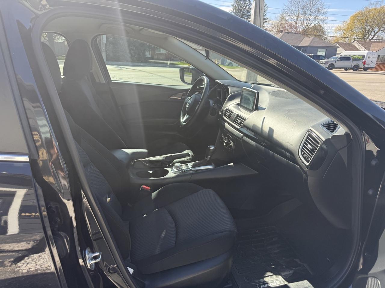2015 Mazda 3 Touring Photo