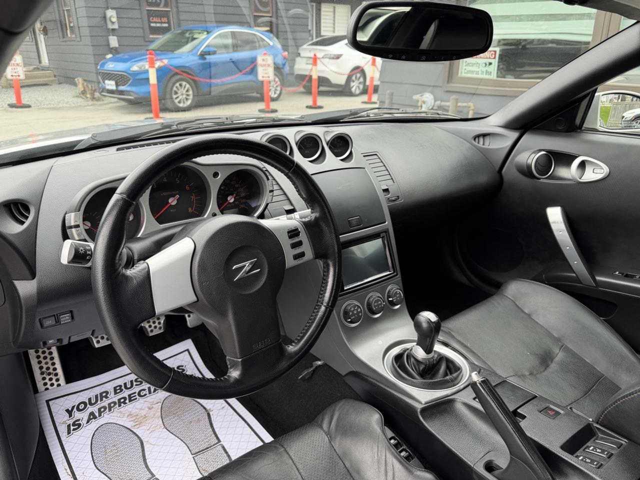 2004 Nissan 350Z  Photo